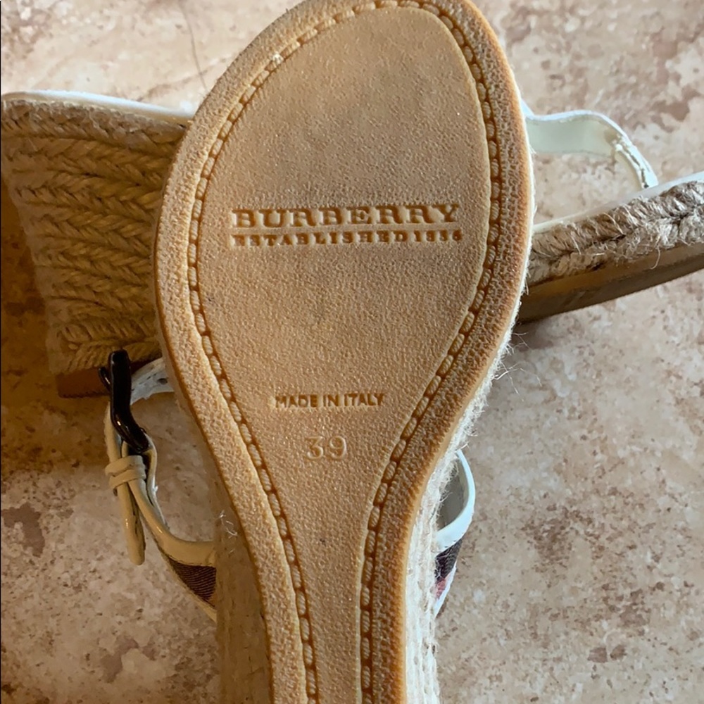 Sandals - Picture 5 of 7
